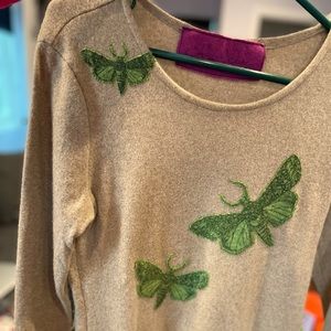 Cashmere bug sweater